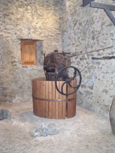 wine press